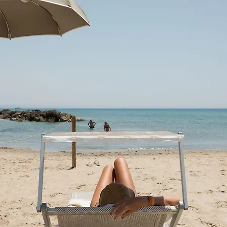 아파트 Tonnara Di *